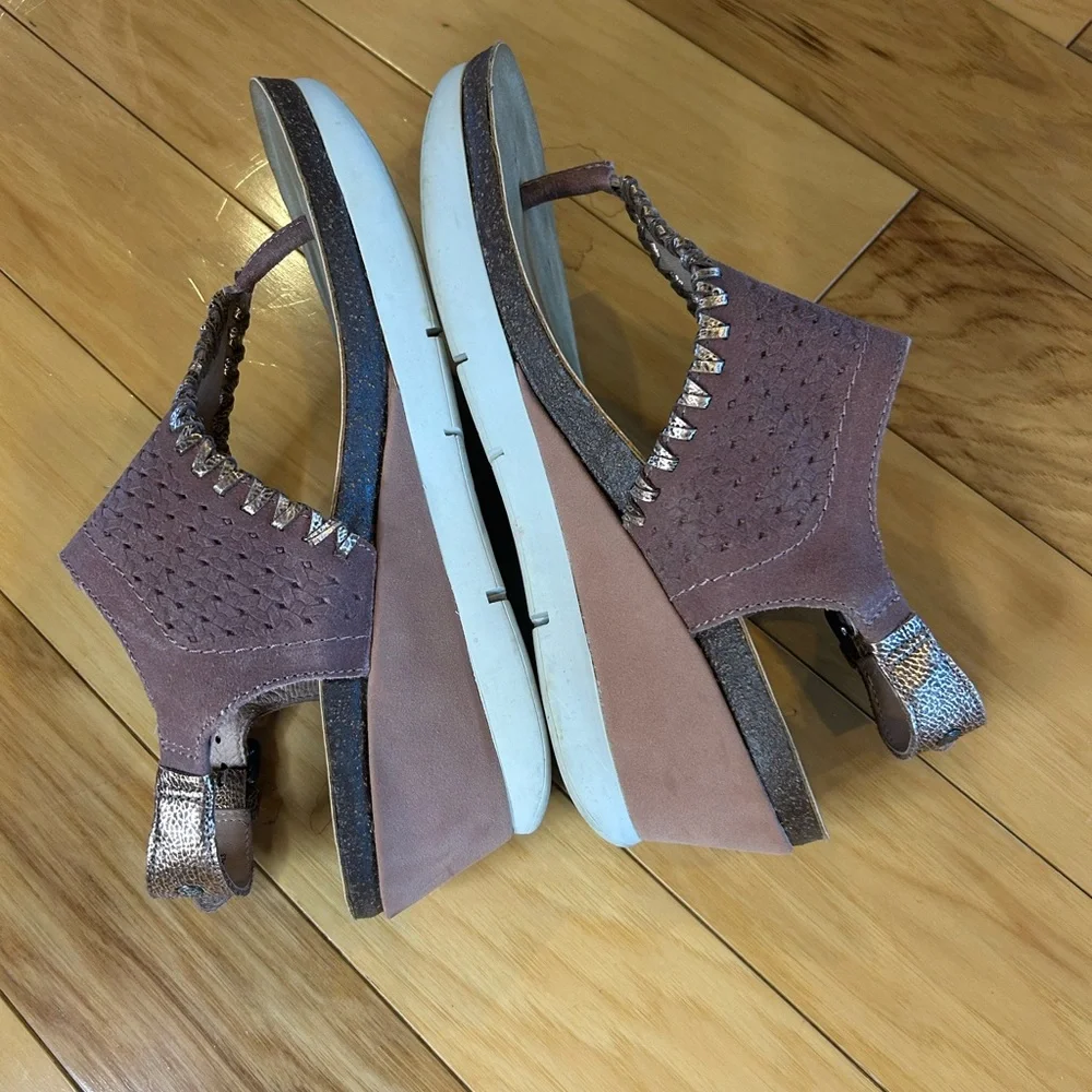 OTBT Meditate Stylish Pink Wedge Women’s  Sandals